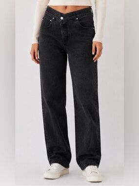 Abercrombie & Fitch The Dad High Rise Black Jeans Size 6 Long Crossover Waist